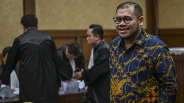 Tiga Terdakwa Kasus Korupsi Chromebook Dikenakan Tuntutan Penjara Antara 6 hingga 15 Tahun