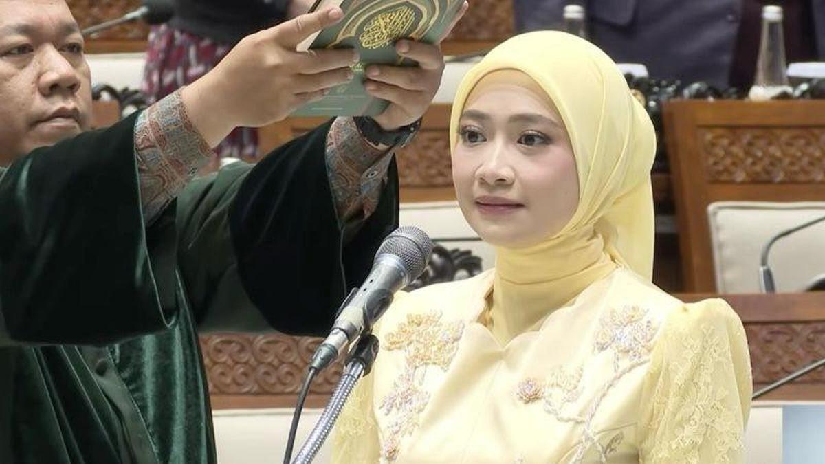 Adela Kanasya Adies Resmi Menjadi Anggota DPR Menggantikan Adies Kadir