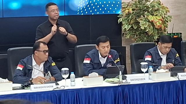 Bareskrim dan FBI Ungkap Jaringan Penjualan Alat Phishing di NTT