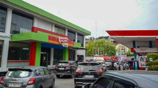 Krisis Antrean Panjang di SPBU Medan