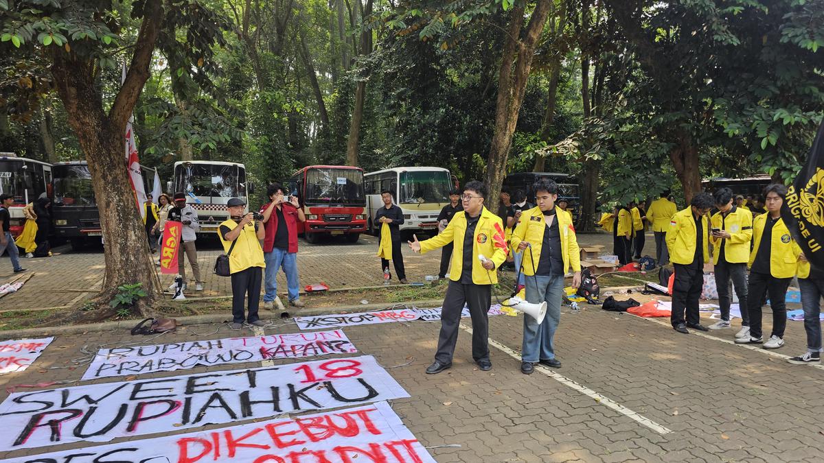 Aksi Mahasiswa BEM UI di Jakarta, Lima Tuntutan Ditegaskan