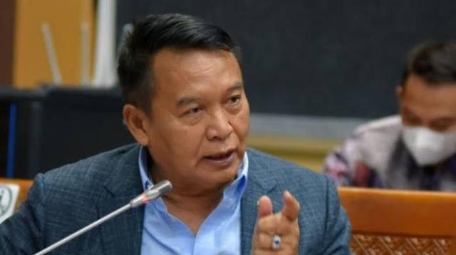 ---
DPR Tanggapi Purbaya Terkait Tarif Kapal di Selat Malaka: Potensi Konflik Perlu Diwaspadai

---