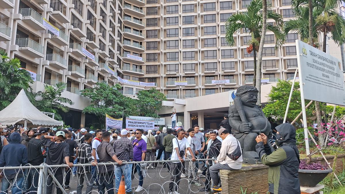 Eksekusi Hotel Sultan Dimulai Hari Ini