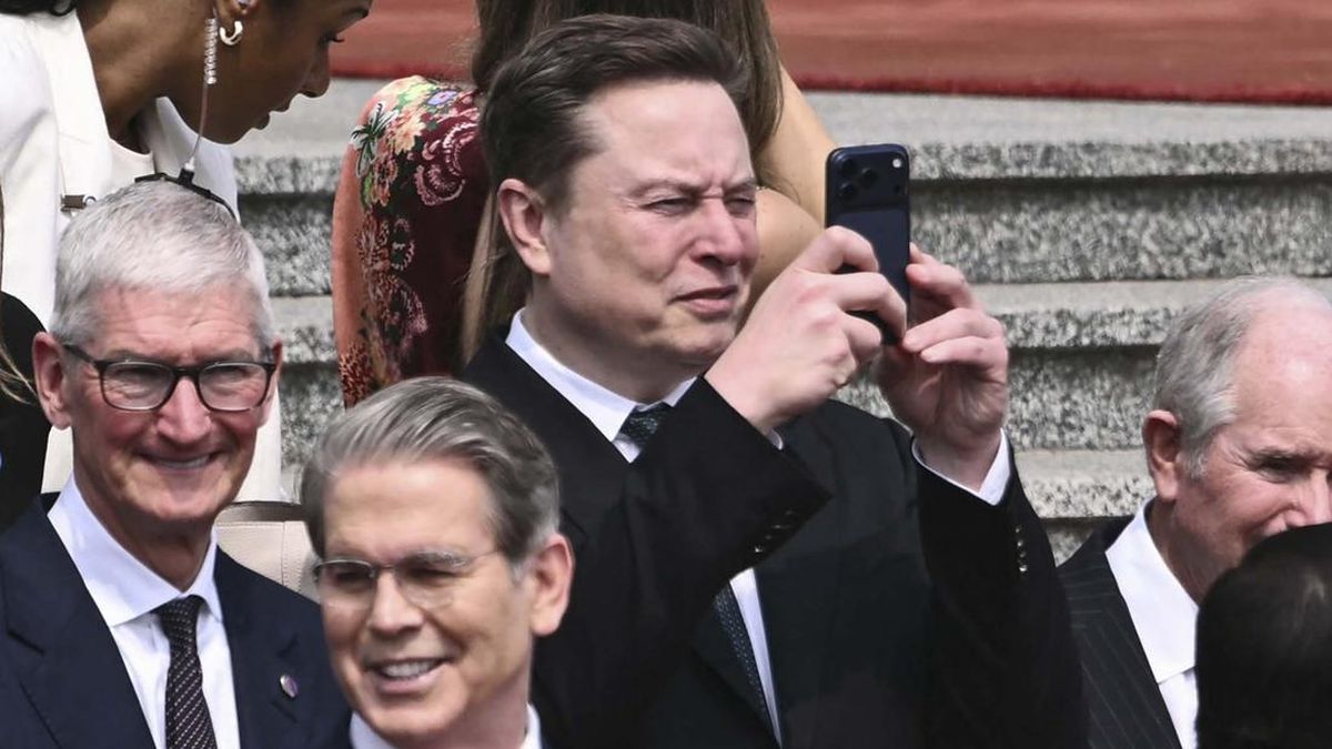 Elon Musk Menjadi Sorotan Saat Rekam Momen Pertemuan Trump dan Xi di Beijing