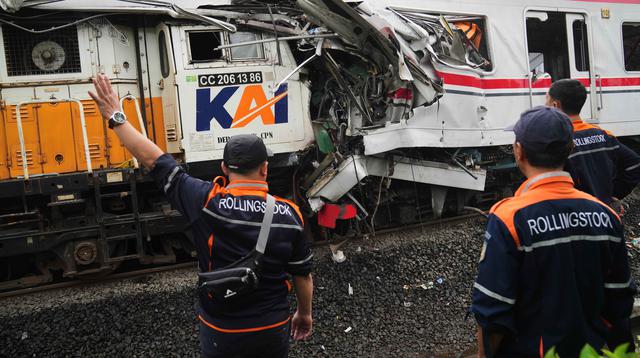 ---
Evakuasi Kereta di Bekasi Timur Masih Berlangsung, Layanan Menuju Cikarang Terhenti Total
---
