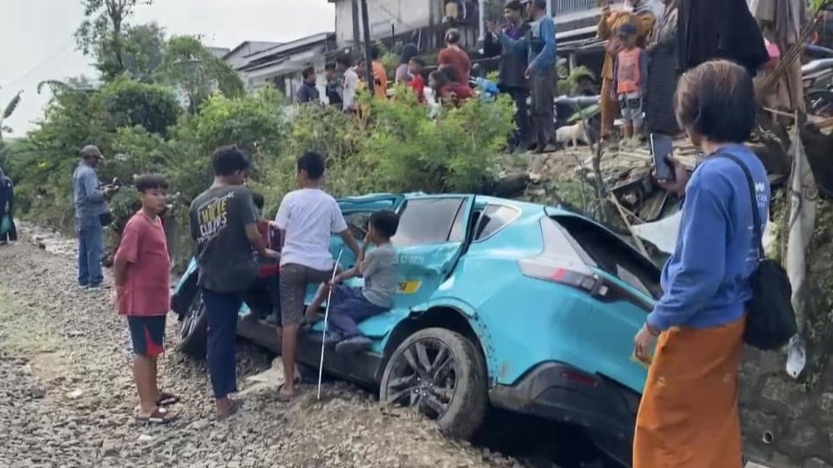 Fakta Terbaru Sopir Taksi Green SM: Baru Dua Hari Bekerja Saat Kecelakaan