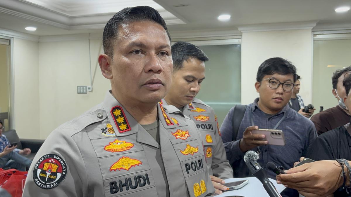 Kejadian Menegangkan di Ciledug: Fortuner Dikejar Polisi dan Menabrak Pengendara