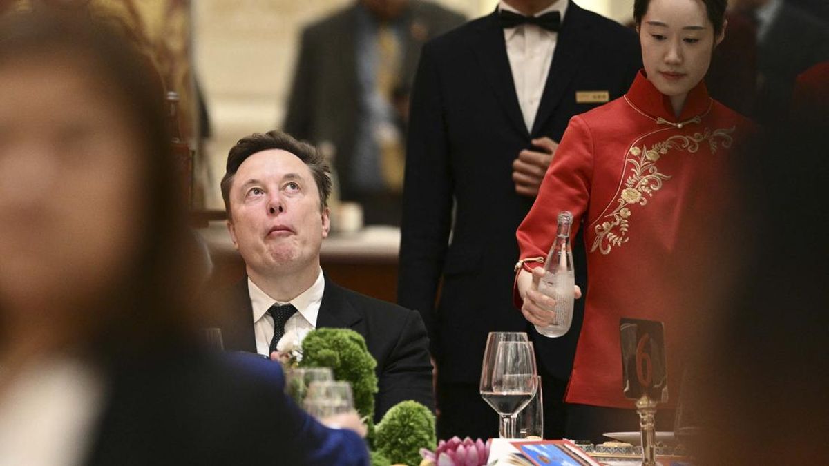 Momen Menarik Elon Musk Saat Mendampingi Trump di China