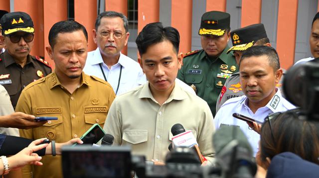 Gibran Tegaskan Penolakan Usulan Kenaikan Harga BBM oleh JK