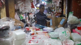 Kenaikan Harga Bahan Baku Plastik Capai 70%, Apindo Peringatkan Potensi Penghentian Produksi