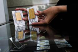 Harga Emas Antam Kembali Turun, Buyback Capai Rp2,6 Juta