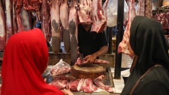 ---
Harga Pangan Terkini: Cabai Rawit Capai Rp63.750/kg, Daging Sapi Juga Naik

---