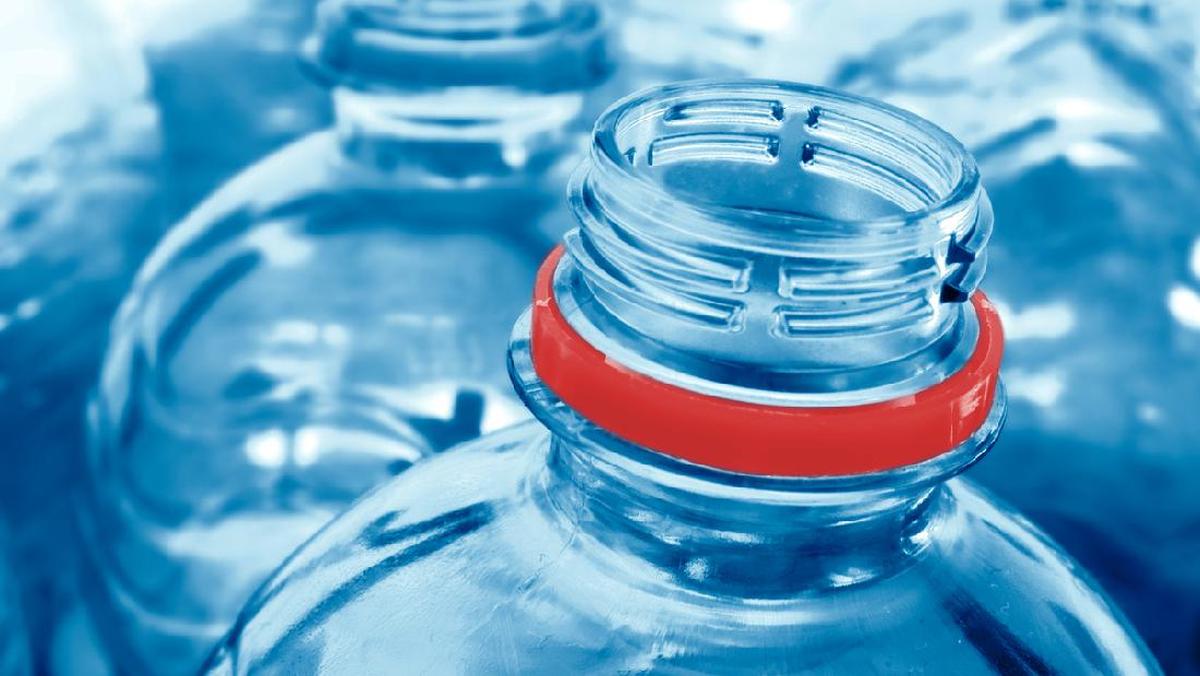 Perhatikan Bakteri, Ketahui Batas Aman Konsumsi Minuman Botol Setelah Dibuka