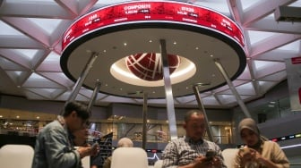 ---
IHSG Mengalami Penurunan, Rp1,2 Triliun Uang Asing Keluar: Saham-Saham yang Dilego Terbanyak

---