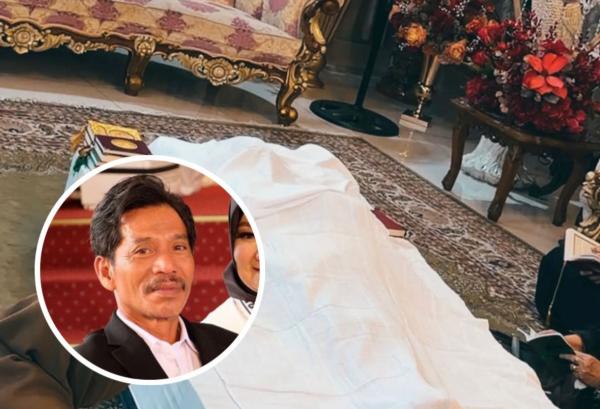 ---
Jenazah Sapuri, Ayah Bunga Zainal, Dimakamkan di TPU Tanah Kusir Hari Ini

---