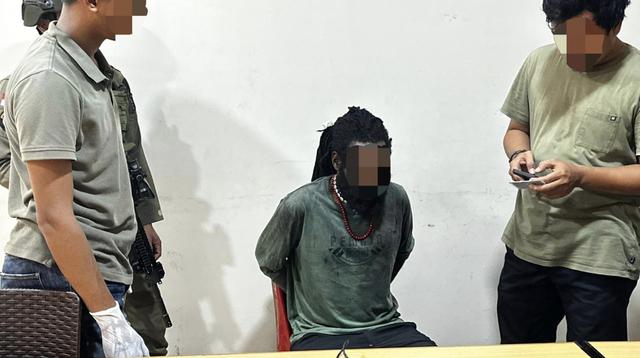 ---
Penangkapan Anggota KKB di Timika: Aksi Melawan dan Pelarian Terhambat

---