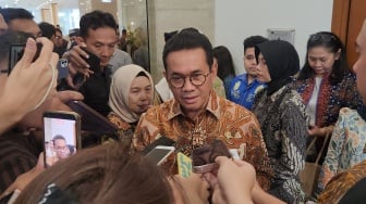 ---
Kemendag Perketat Impor Pangan, Gandum Pakan hingga Kacang Tanah Kini Wajib Kantongi Persetujuan

---
