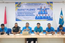 ---
KNPI Mendukung Rencana KPK untuk Batasi Jabatan Ketua Umum Partai Politik

---