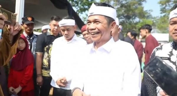 Bupati Purwakarta Klarifikasi Kontroversi Lagu Lalaki Langit Lalanang Bejat