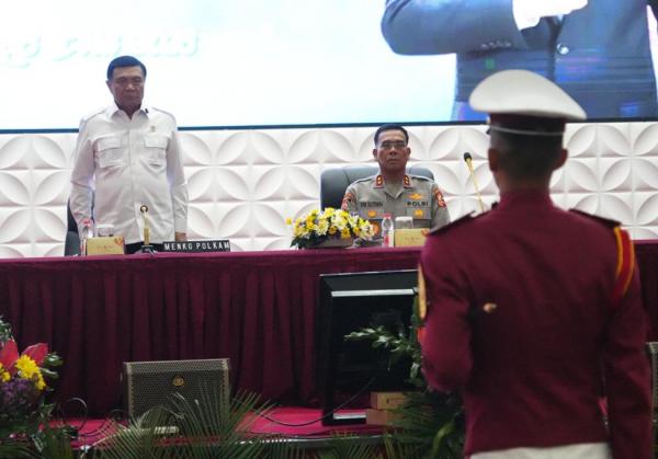 Menko Polkam Djamari Chaniago: Polri Harus Menjadi Institusi yang Dicintai Masyarakat