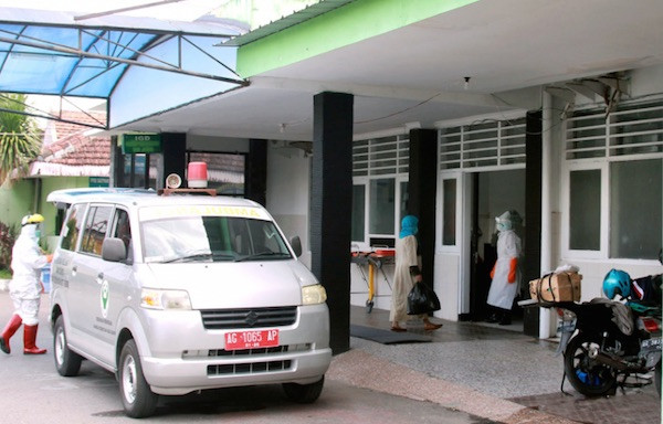 Tanggapan Anggota DPR Terhadap Komentar Negatif Tenaga Kesehatan kepada Pasien BPJS