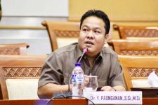 Ongen Menekankan, Seruan untuk Jatuhkan Pemerintah Bukanlah Bentuk Kritik terhadap Demokrasi, Melainkan Makar