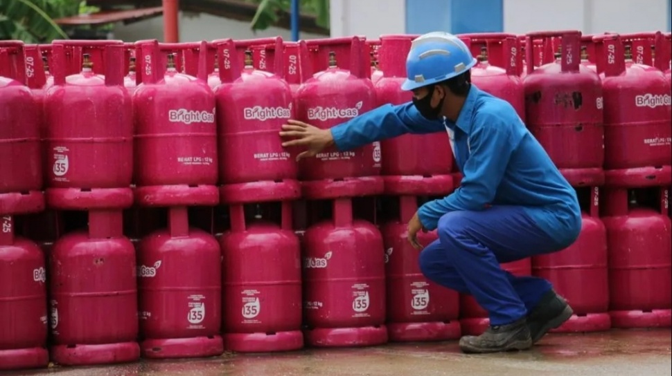 Pemerintah Hapus Bea Masuk Impor LPG dan Bahan Baku Plastik Menjadi Nol Persen