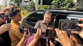 ---
Pemerintah Menyatakan Ketergantungan Indonesia terhadap Selat Hormuz Hanya 20 Persen
---