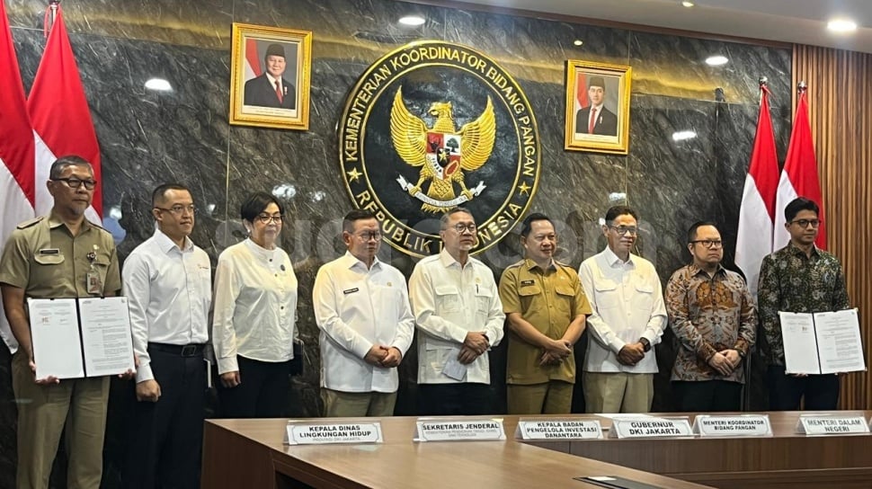 ---
Pemerintah Jakarta Mulai Proyek Konversi Sampah Menjadi Listrik

---