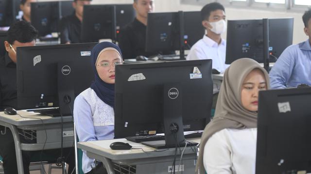 ---
Evaluasi Program Studi Perguruan Tinggi Diharuskan, Prodi yang Tidak Sesuai Kebutuhan Industri Akan Ditutup

---