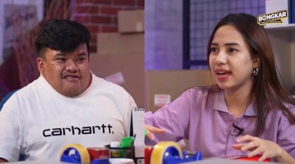 Dari Tukang Parkir hingga Bintang Film, Perjalanan Inspiratif Debi Ceper