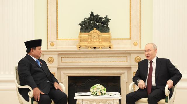 Pertemuan Strategis Prabowo dan Putin: Membahas Kepentingan Indonesia di Pentas Global