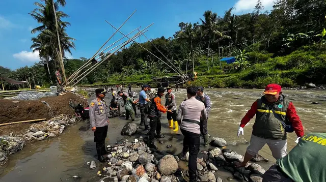 Polri Membangun 874 Jembatan untuk Menghubungkan 1.314 Desa di Tanah Air