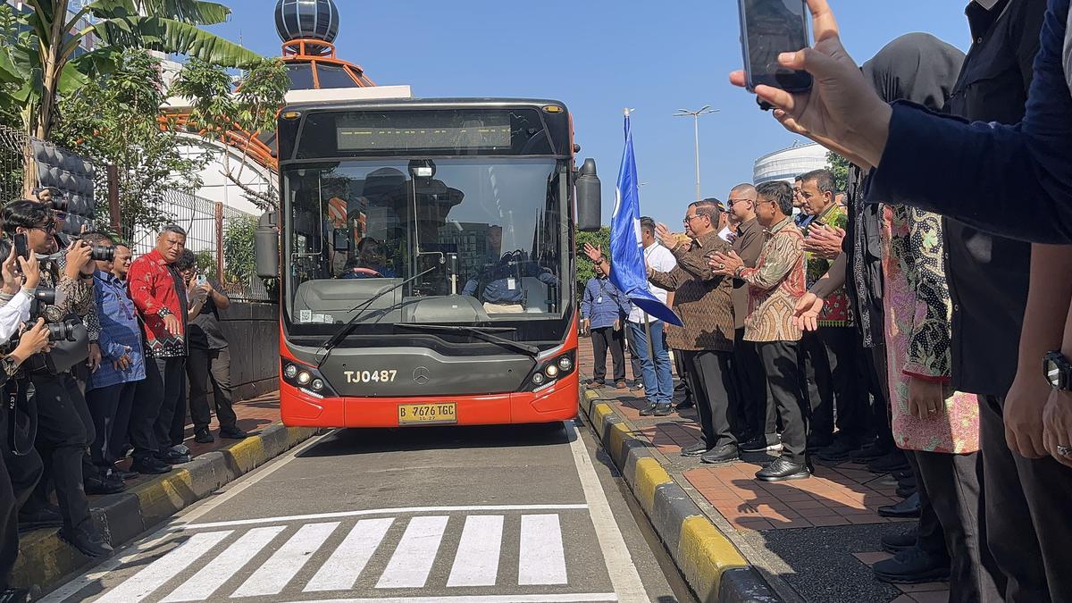 Tarif Baru TransJabodetabek untuk Rute Bandara Soetta ke Blok M Segera Diumumkan