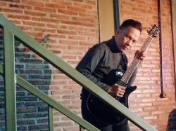 Mengenang Ndhank Surahman Hartono, Eks Gitaris Stinky yang Telah Meninggal Dunia