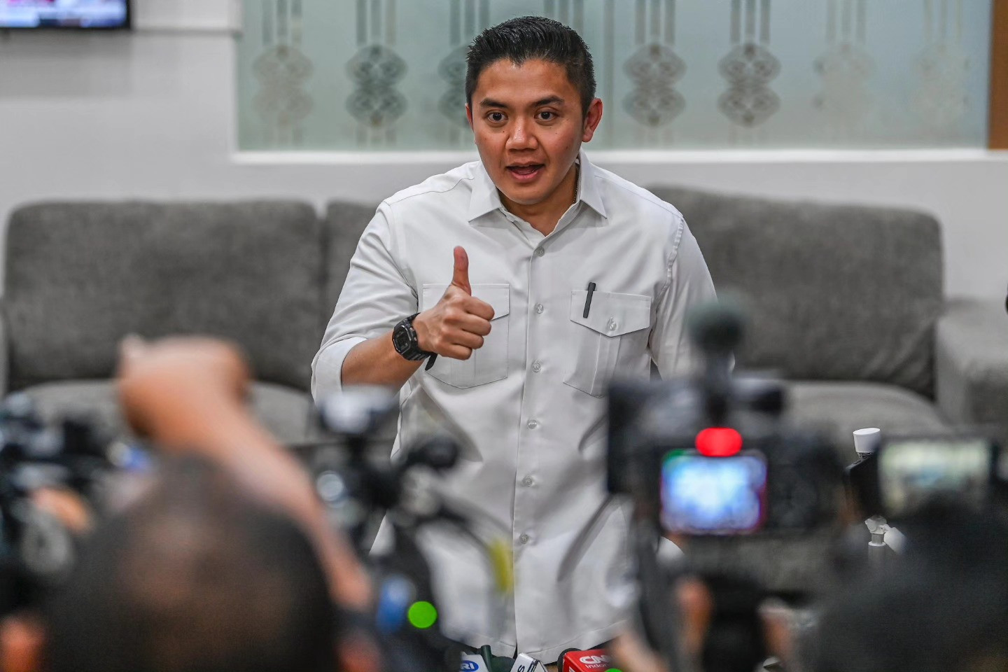 Teddy Indra Wijaya Masuk Dalam Daftar Menteri Berkinerja Baik Versi Survei IPO