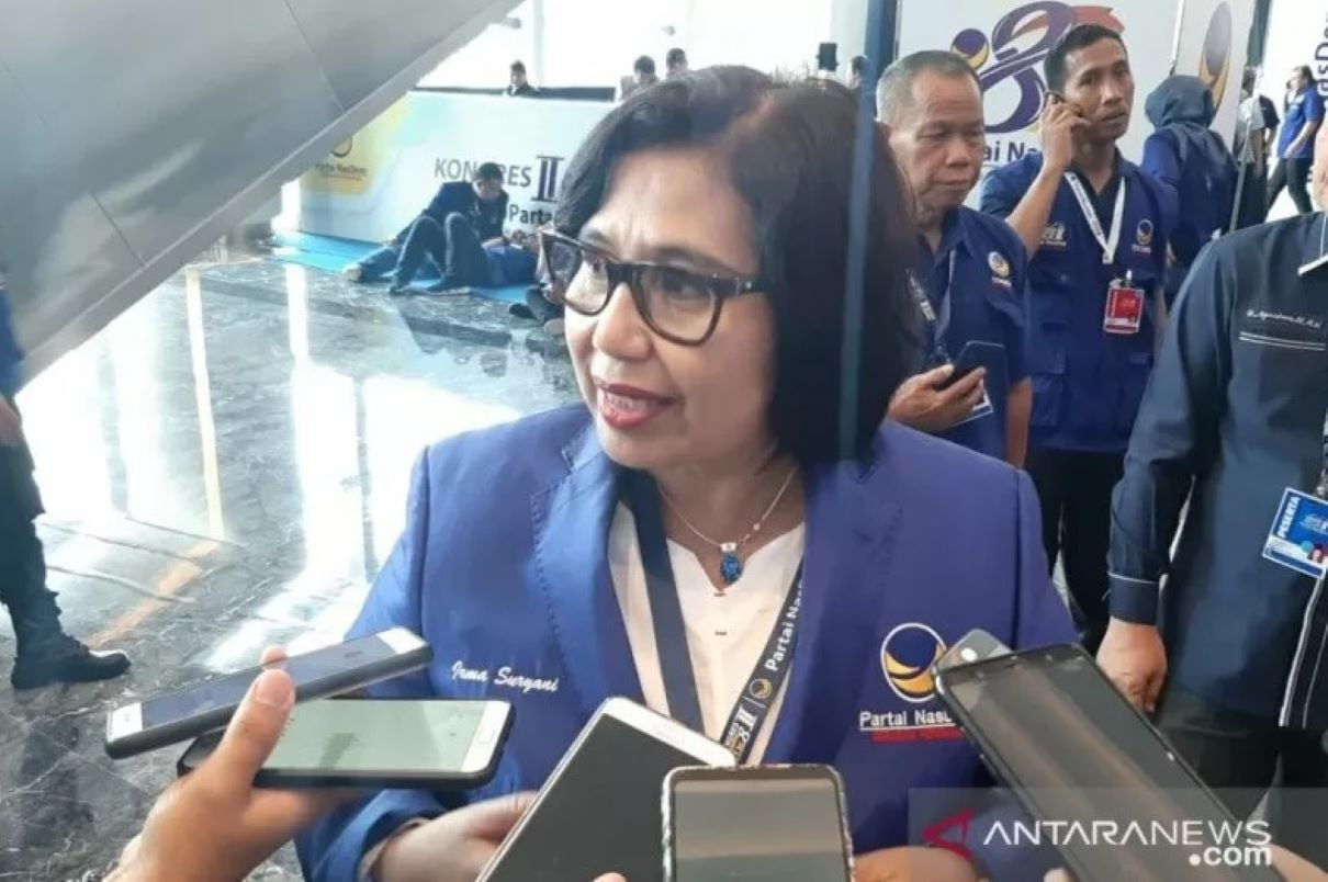 ---
RUU Ketenagakerjaan Perlu Menjadi Solusi bagi Buruh dan Pengusaha

---