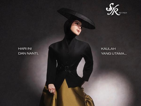 Syahrini Kembali ke Dunia Musik dengan Single Terbaru 'Kau Yang Utama'