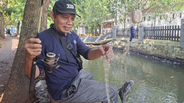 Kemarahan Pemancing Akibat Ikan Sapu-Sapu yang Mengganggu Saat Mencari Gurame