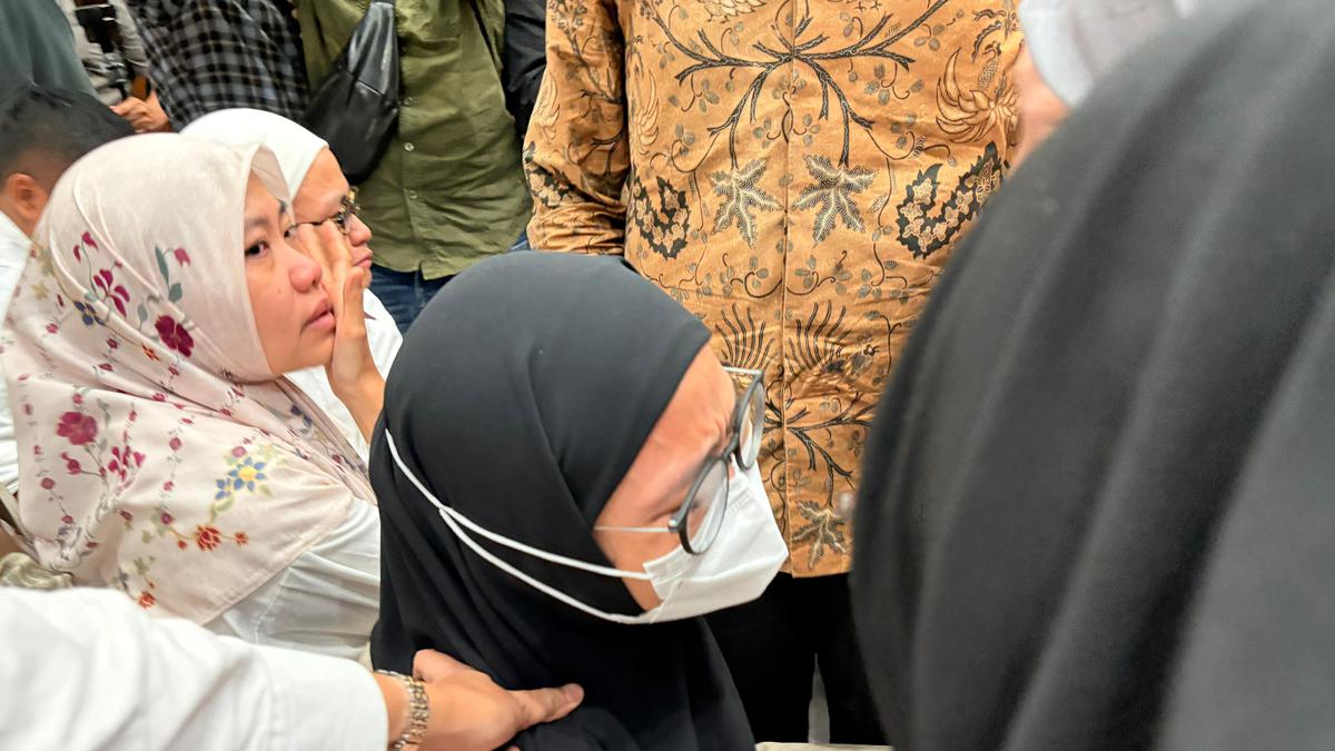 Air Mata Istri Mengalir Setelah Ibam Dijatuhi Hukuman Penjara Empat Tahun