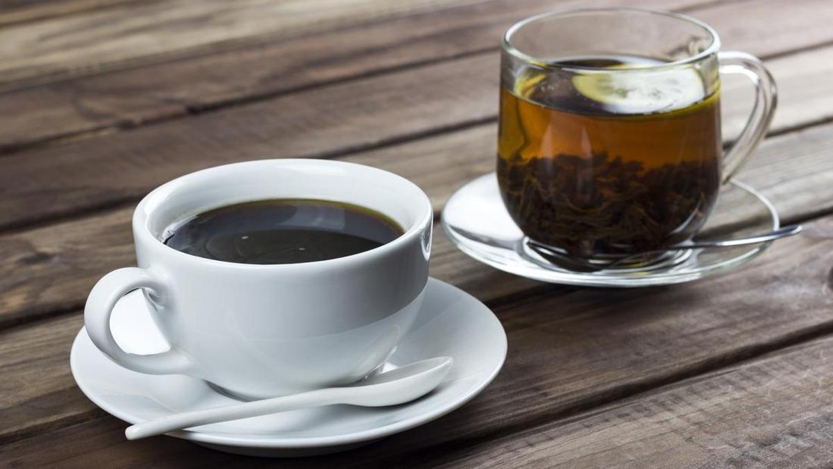 Perbedaan Dampak Kafein dari Kopi dan Teh pada Tubuh
