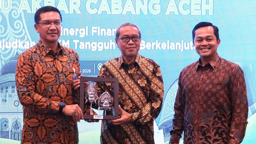 Sinergi PNM dan OJK Dorong UMKM Perempuan Aceh Menuju Kesuksesan