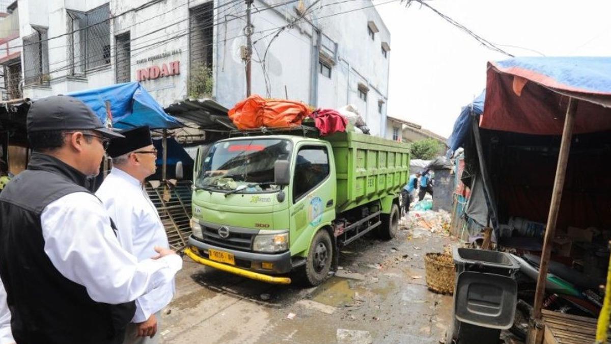 Wali Kota Bandung Tegaskan Komitmen Atasi Tempat Pembuangan Sampah Liar