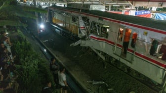 ---
YLKI Mengingatkan Bahaya Posisi Gerbong KRL Khusus Wanita Saat Kecelakaan

---